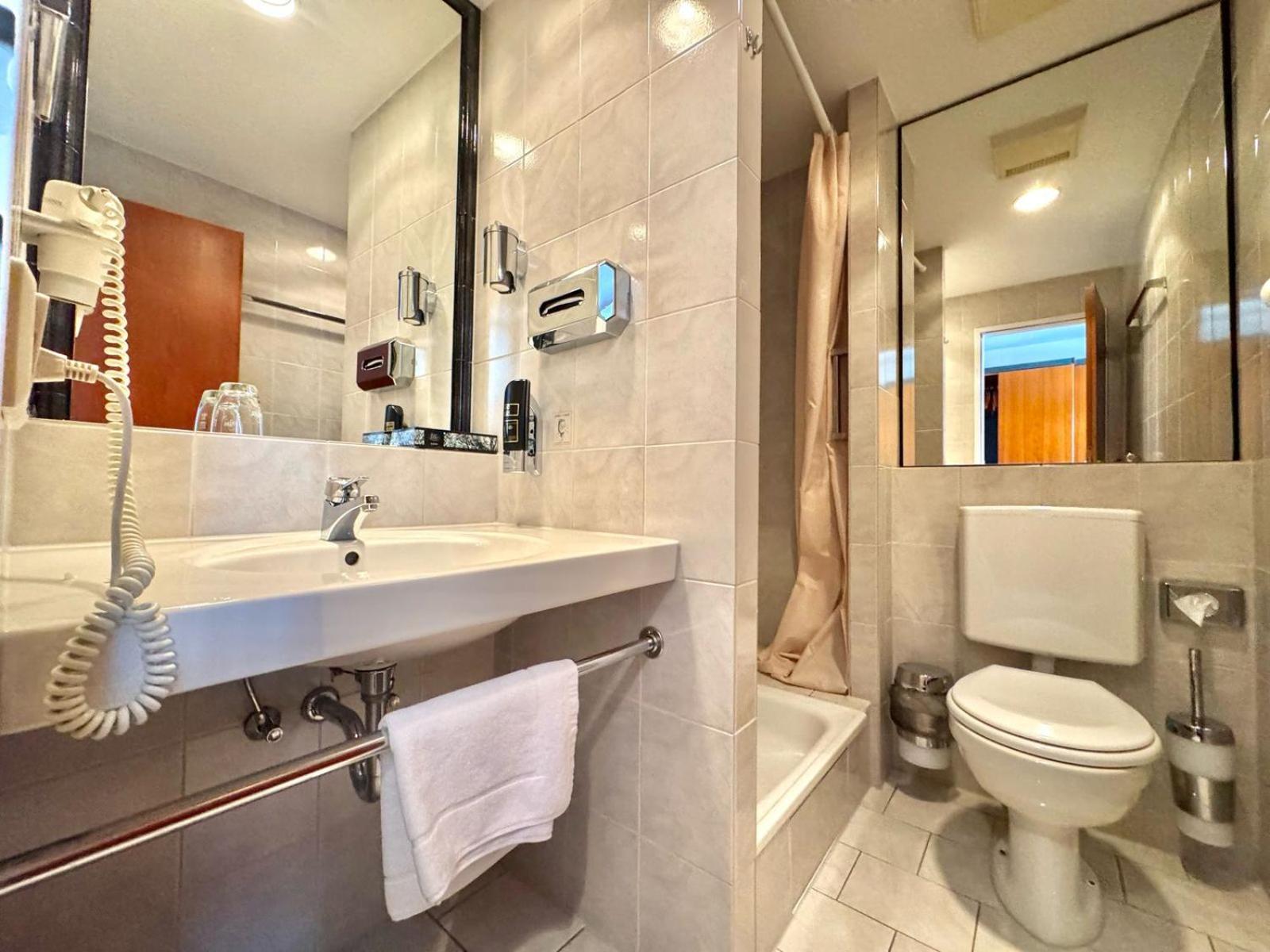 Ar Boutique Hotel Μάνχαιμ Εξωτερικό φωτογραφία